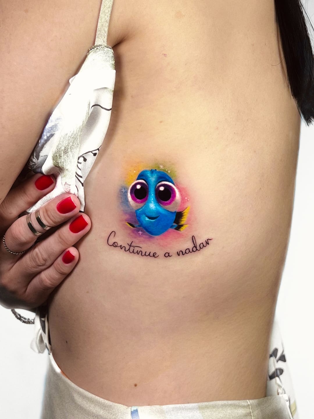 Dory, tatuagem Colorido por Júlia Freire